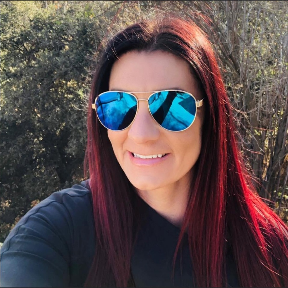 Meet your Posher, Stacie